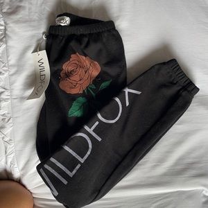WILDFOX BRAND NEW BLACK SWEATS!